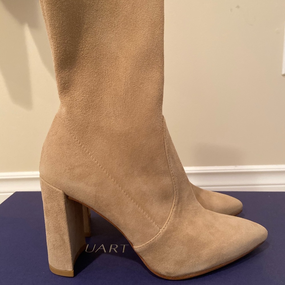 🆕Stuart Weitzman beige suede Clinger ankle boot 5
